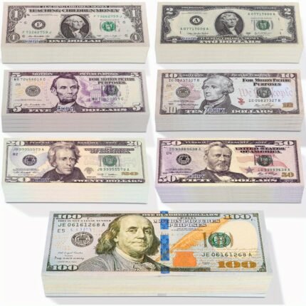 210pcs/420pcs of Toy Currency, High Quality, Used for Creating a Bar Atmosphere, Learning Money Skills, Board Games, Video Music Shooting, Entertainment Party Props, Christmas, And Halloween Gifts, Birthday and Wedding Decorations, Movie Atmosphere Enhancement.