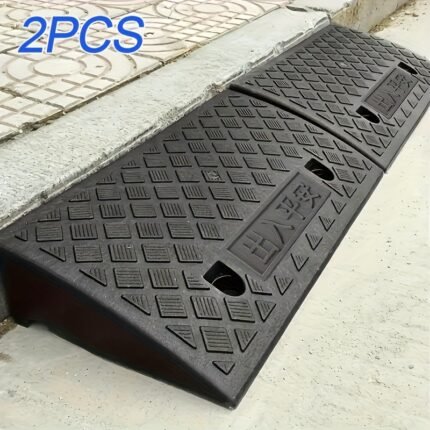 2 Portable Curb Ramps, Lightweight Plastic, Heavy-duty Plastic Threshold Ramp Set, Suitable For Low Floor Vehicles, Lane Loading, Motorcycles, Wheelchair Travel, With Dimensions Of 19.68 Inches Long X 10.6 Inches Wide X (2.75/3.5/5.1) Inches High