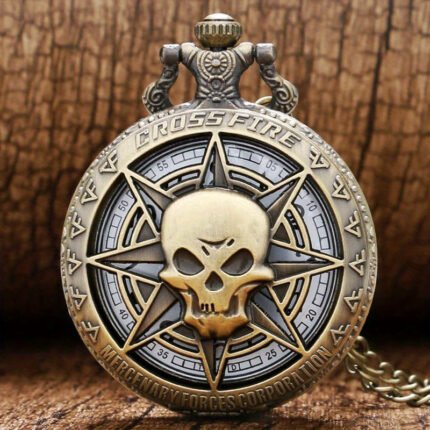 1pc Unique Classic Trend Steampunk Skull Design Quartz Pocket Watch, Unique and Innovative Design Accessory for Parties, Vacations and Dates, A Gift for Halloween, New Year, Christmas and Birthdays, Best for Christmas