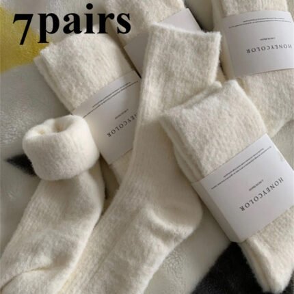 7 Pairs Luxury Cashmere Wool Socks for Women, Soft Color, Smooth Solid Color Matching All Seasons Warm and Sweat-Absorbing Sleeping Outdoor Sports Socks, Women'S Outdoor Socks