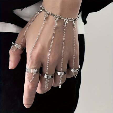 1pc of Fashion Alloy Finger Ring Bracelet for Men and Women. A Unisex Adjustable Open - Band Ring with a Connecting Chain. A Non - Plated 5 - Piece Ring Set, a Trendy Hip - Hop Street - Style Combo Jewelry