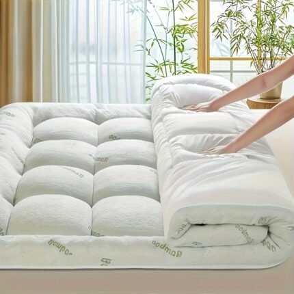 Cooling Bamboo Extra Thick Mattress Topper - Quilted Fitted Mattress Pad with 8-21 Inch Deep Pocket, Breathable Polyester & Bamboo Fiber, Machine Washable, White Bedding for Bedroom Comfort, Comfortable Bedding, Polyester Fiber Topper