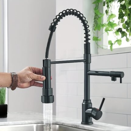 1pc Modern High-Arc Single Handle Kitchen Faucet with Pull-Down Sprayer, 360° Telescopic Splash-Proof Nozzle, Water-Saving Valve, Matte Black/Chrome/Brushed Nickel Finish, Single Hole Installation for Residential & Commercial Use, Splashproof Mixing, Contemporary Design, Durable Construction, Smooth Curved Design, Sink Mixer Tap, Sleek Kitchen Tap, Valve Faucet, Singlehole Faucet, Modern Households