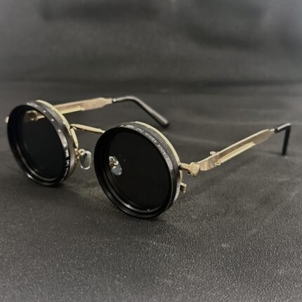 1pc Steampunk Glasses with Rotatable Lens - Mechanical Eyewear, Heavy-Duty Alloy Frame (Black/Golden), Spring Hinges for Smooth Rotation - No Batteries Needed, Vintage Industrial Design for Cosplay, Themed Parties, Casual Attire - Perfect Gift for Dad, Christmas, New Year, Steampunk Enthusiasts - Unisex for Men & Women, Cosplay Accessories, Retro Aesthetic, Highquality Lenses, Statement Piece, Festival Accessories, Durable Construction, Adjustable Brightness, Cosplay Fans