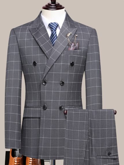 Latest Men's Suit: Checkered Double-Breasted Slim Fit Business Casual Two-Piece Set with Notch Lapel, Striped Design, Four-Button Style, Necklace Decoration for Spring/Autumn/Winter