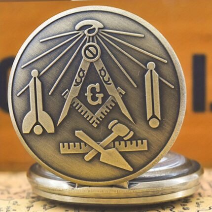 1pc-Quartz Bronze Large Pocket Watch Masonic Logo Vintage Flip Cover Necklace Hanging Watch, True Love Pocket Watch Men Valentine'S Day Father'S Day Christmas Jewelry Gift, Perfect Birthday Gift for Fathers, Husbands, Boyfriends, Men