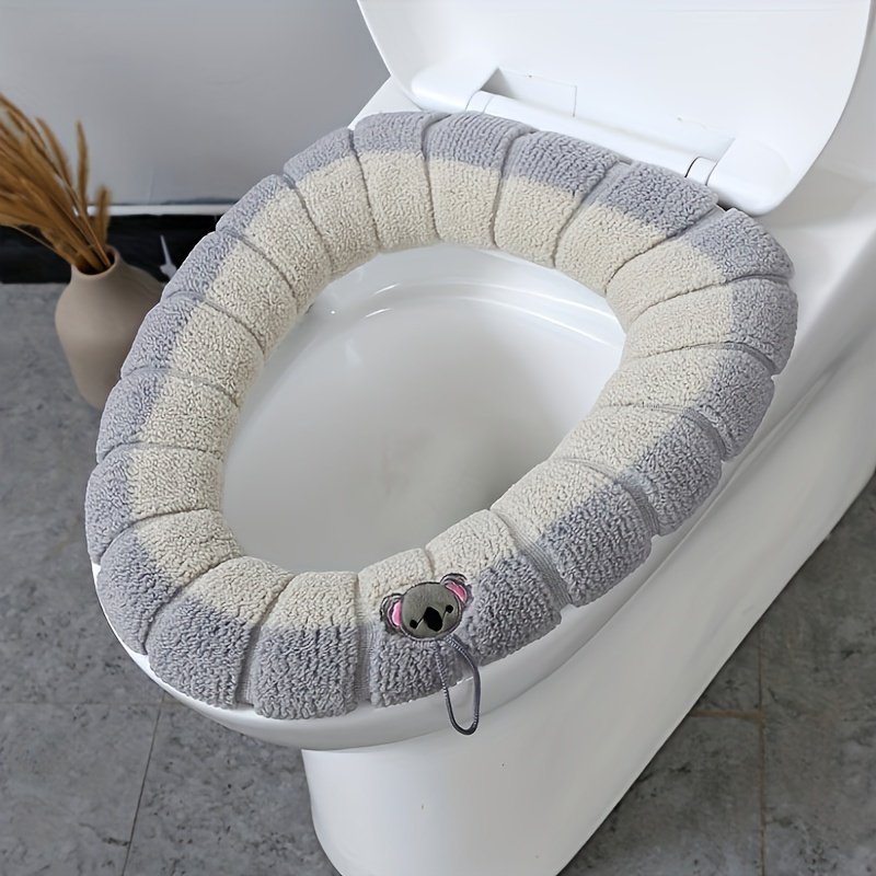 84561bd9-4a46-41b9-9b23-206e5bbbca56.jpg Rainbow Gradient Dual-Tone Toilet Seat Cover - Thick, Plush, Washable, Fully Enclosed for Home & Commercial Use - Image 1